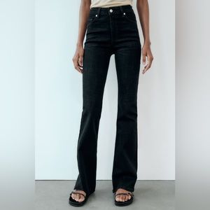 New Zara black full length mid rise flare jeans size 0